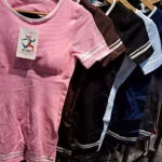 رامپر ورزشی کبریتی نیم آستین یقه گرد باسن چین دار پشت باز