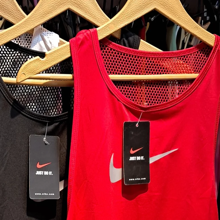 اِن وی شاپ 1 کاور پشت تور ورزشی زنانه کد 410 2