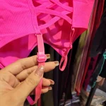ست شورتک و نیم تنه دوحالته ورزشی زنانه Alo