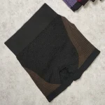 شورتک ورزشی زنانه طرح دار سیملس پشت چین دار وارداتی (11)