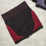 شورتک ورزشی زنانه طرح دار سیملس پشت چین دار وارداتی